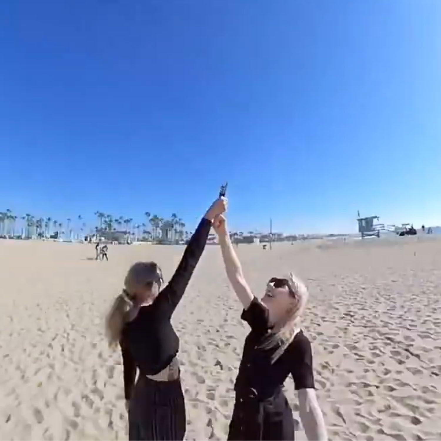 Trípode Multifuncional Plegable para Cámaras Insta360