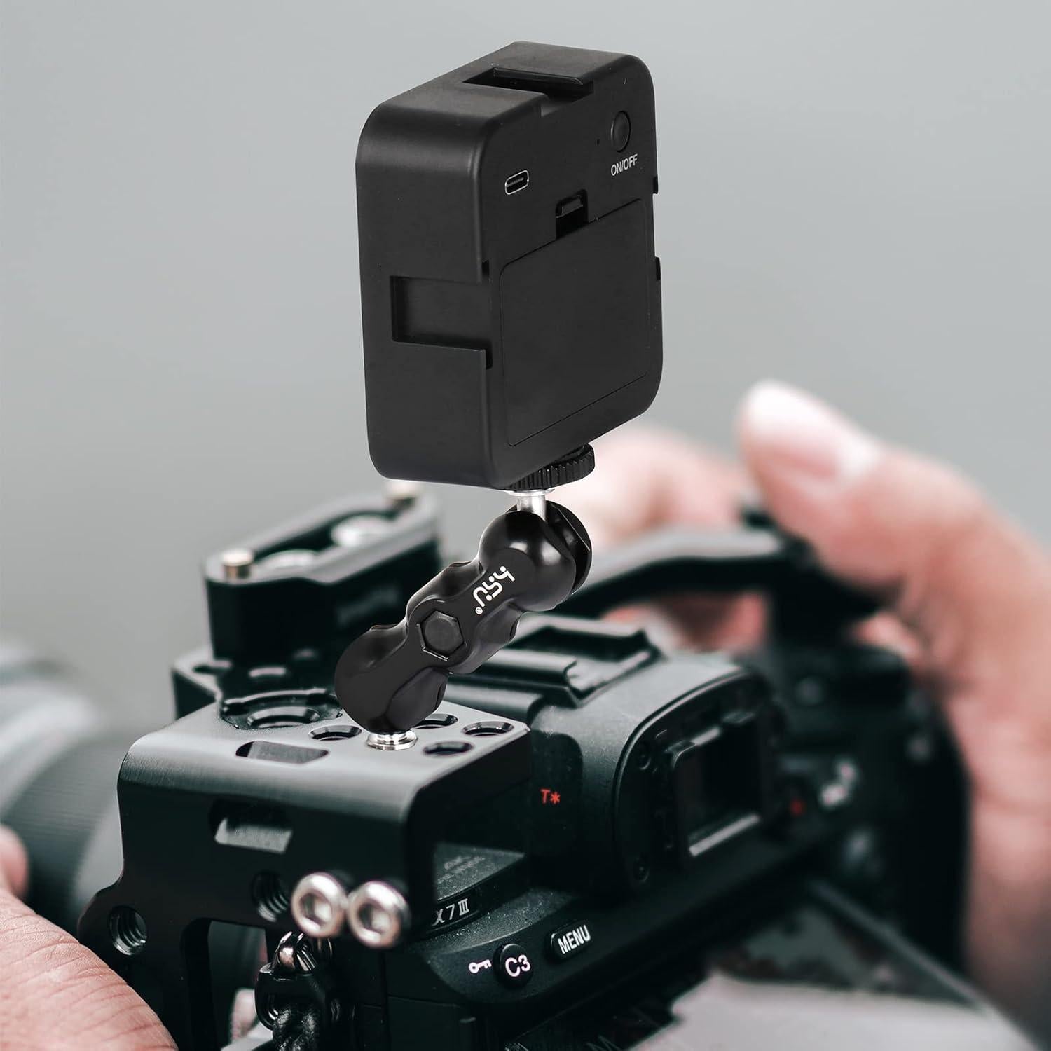 Brazo Mágico HSU Ajustable 360° para Monitor y Micrófono