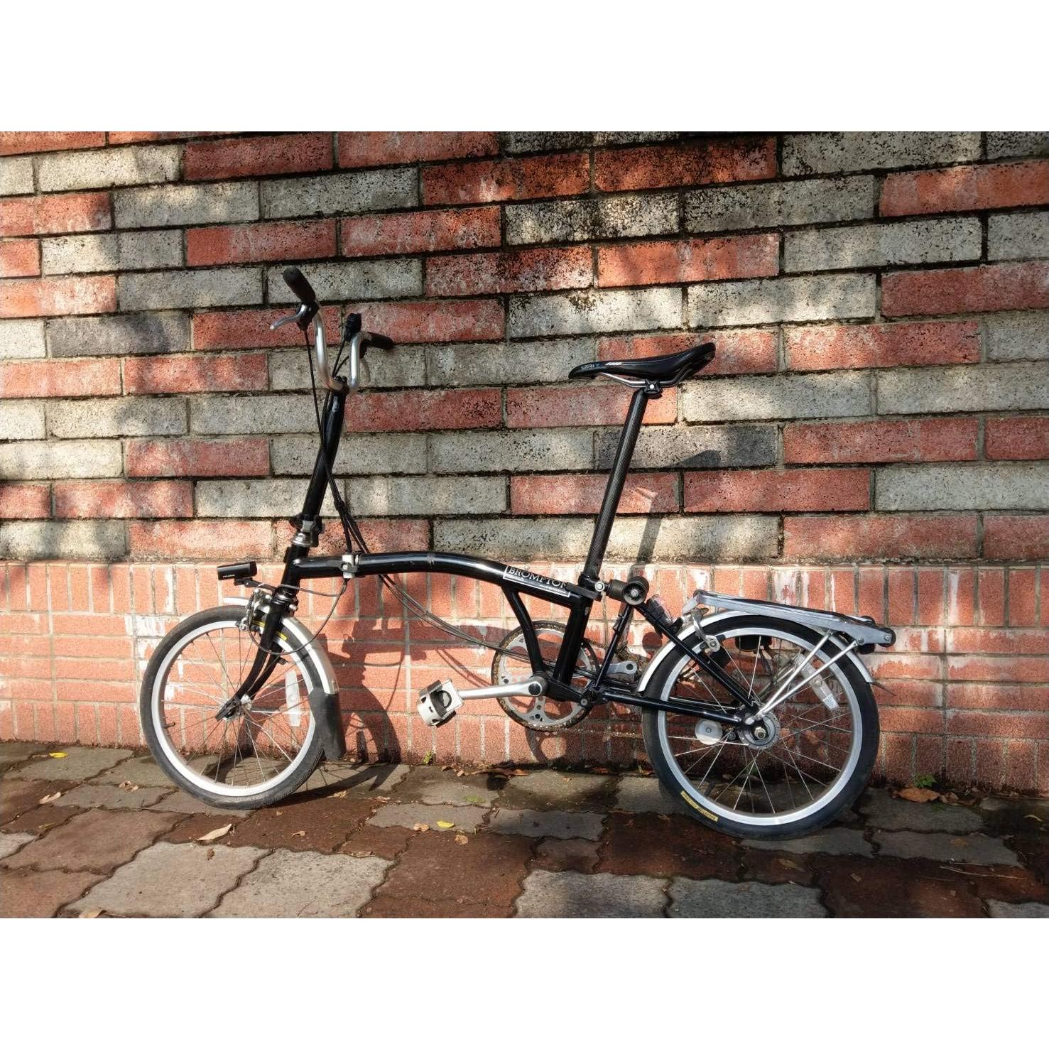 Soporte de Faro CYCARTIS CAB-002EB para Bicicleta Brompton