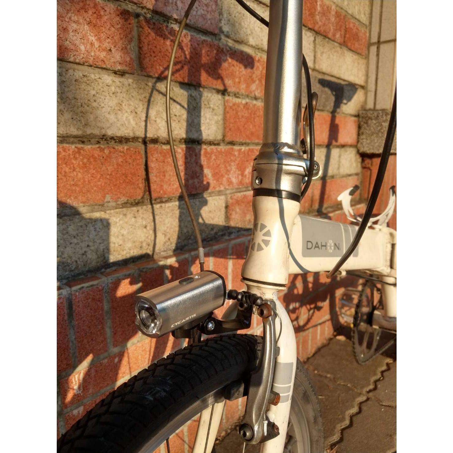 Soporte de Faro CYCARTIS CAB-002EB para Bicicleta Brompton