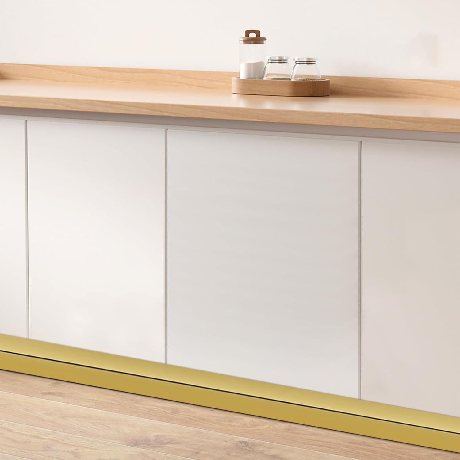 Protectores de Esquinas Coengwui Oro Mate 5m x 2cm PVC