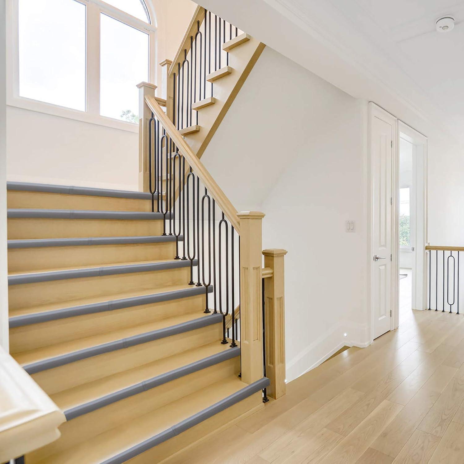 Protector de Borde de Escalera LEWINO 4 Piezas 1.62 m Gris