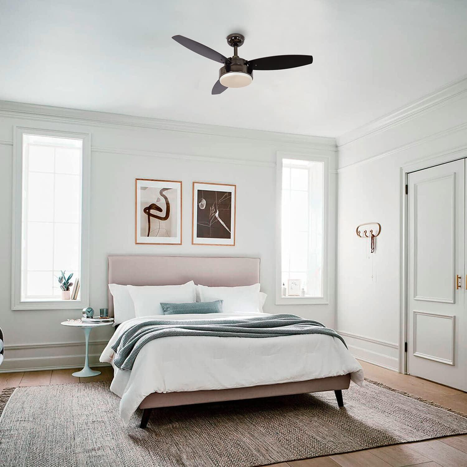 Ventilador de Techo HYATECH 107 cm Moderno con Luz y Control Remoto