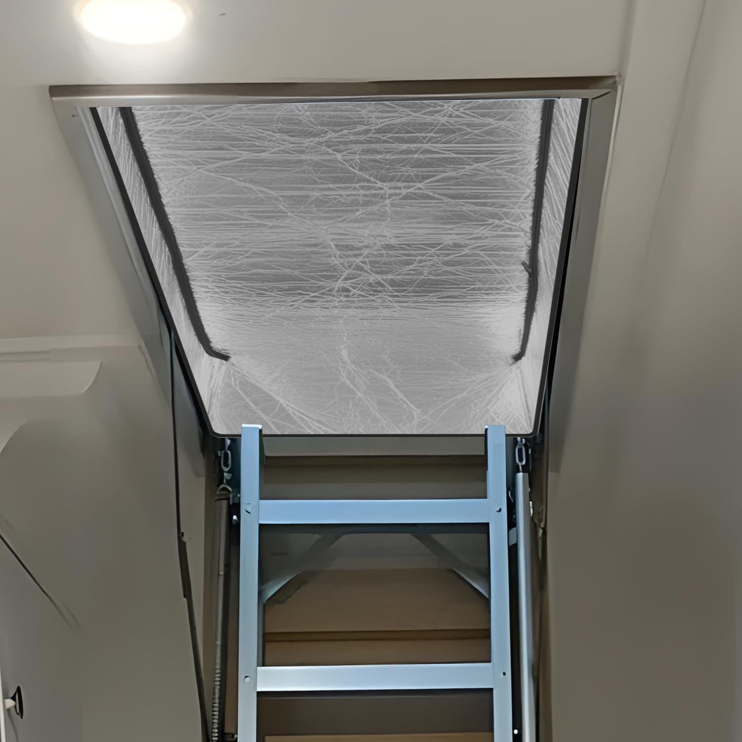 Cubierta de Aislamiento para Puerta de Ático YUJHON 63.5x137.2 cm