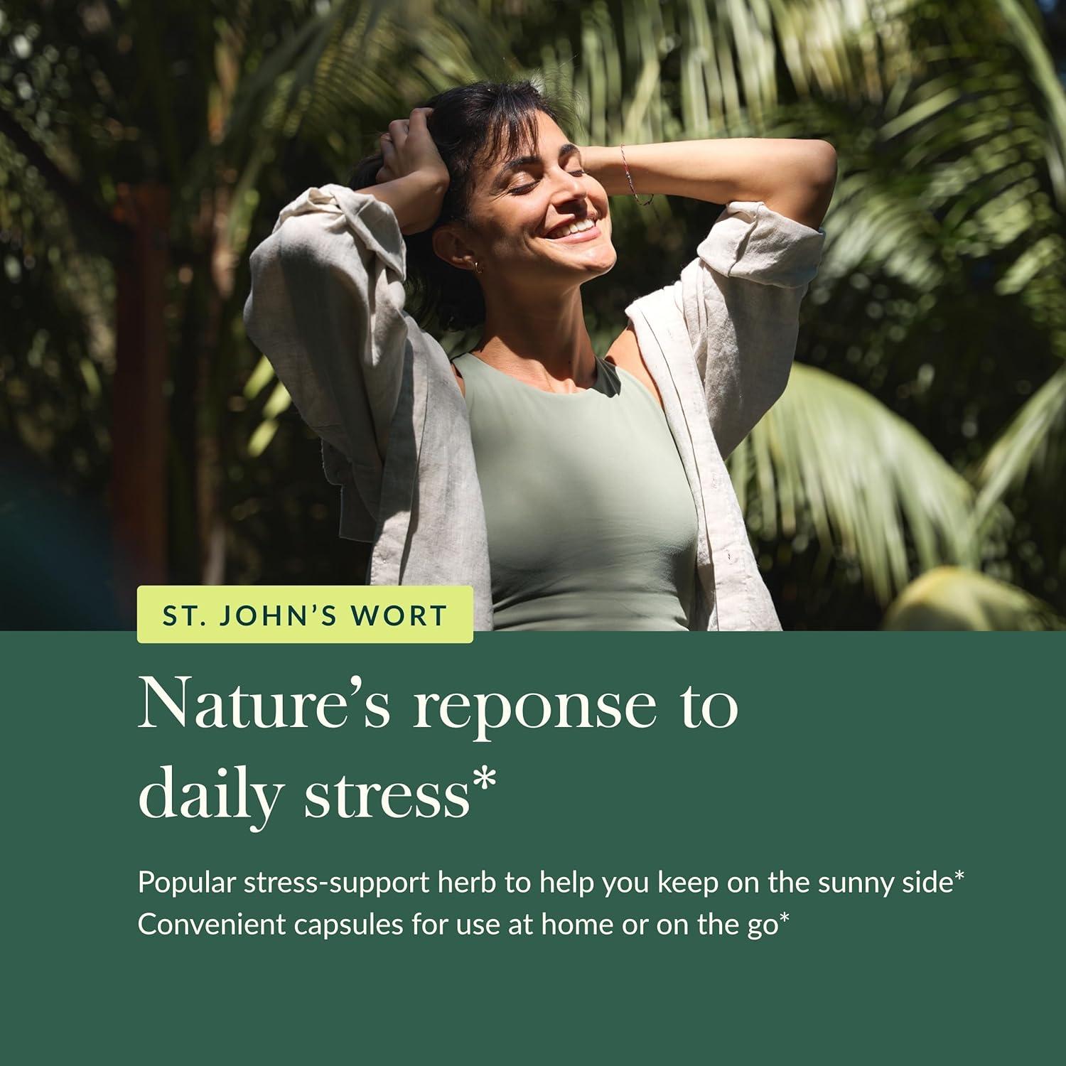 Suplemento Natural Gaia Herbs Hierba de San Juan 60 Cápsulas Veganas