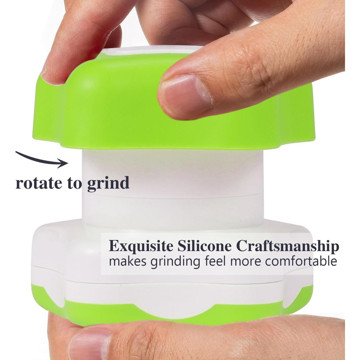 Triturador de Pastillas Johnbee Verde con Compartimento y Cepillo