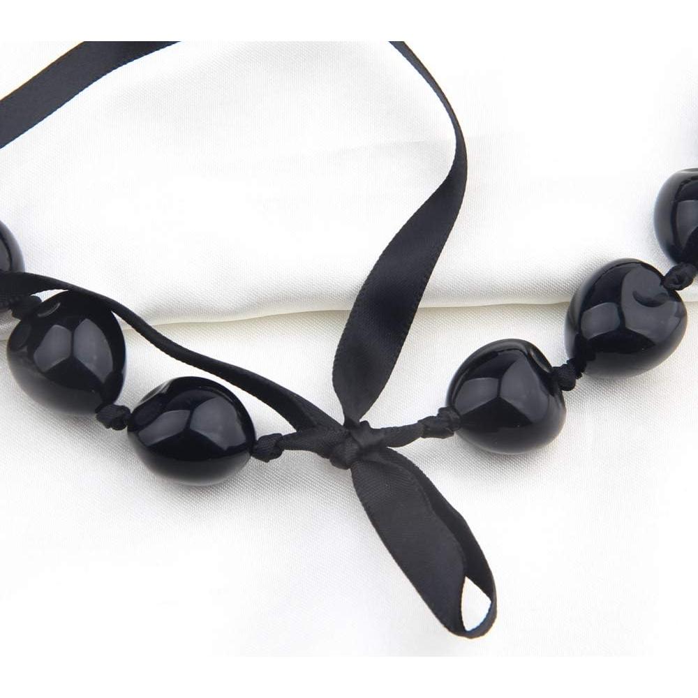 Collar de nuez Kukui KUIYAI con cuentas de corazón 68.5 cm