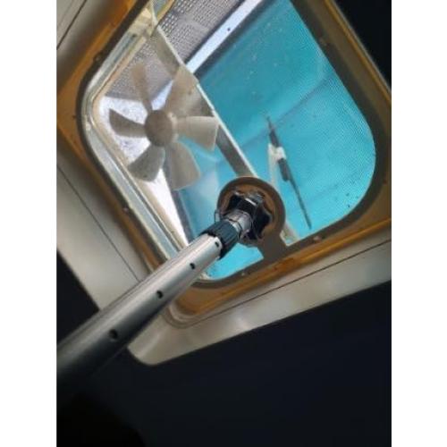 Abridor de Ventilación de Techo Camp'N RV - Extensible 50.8 a 76.2 cm