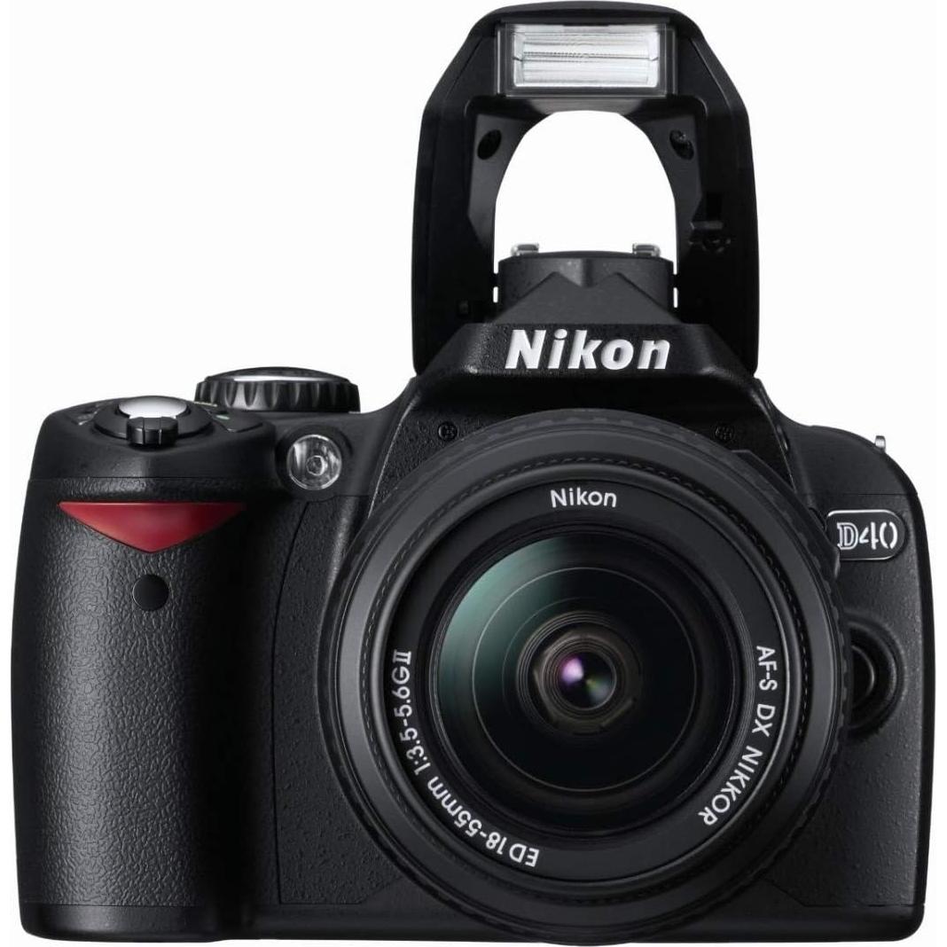 Cámara DSLR Nikon D40 6.1MP con Lente 18-55mm (Renovada)