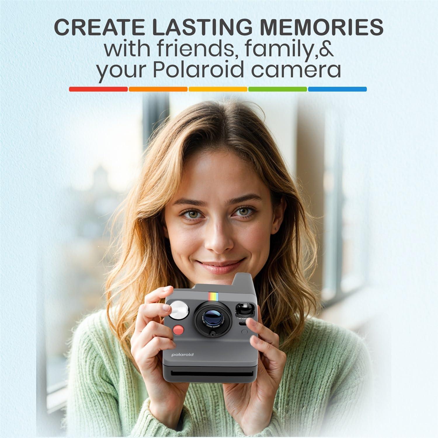 Cámara Instantánea Polaroid Now Gen 3 I-Type Negro + Película 8 Exposiciones