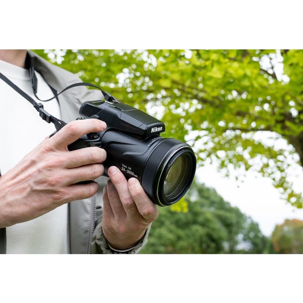 Cámara Digital Nikon COOLPIX P1100 125x Zoom 16MP 4K UHD