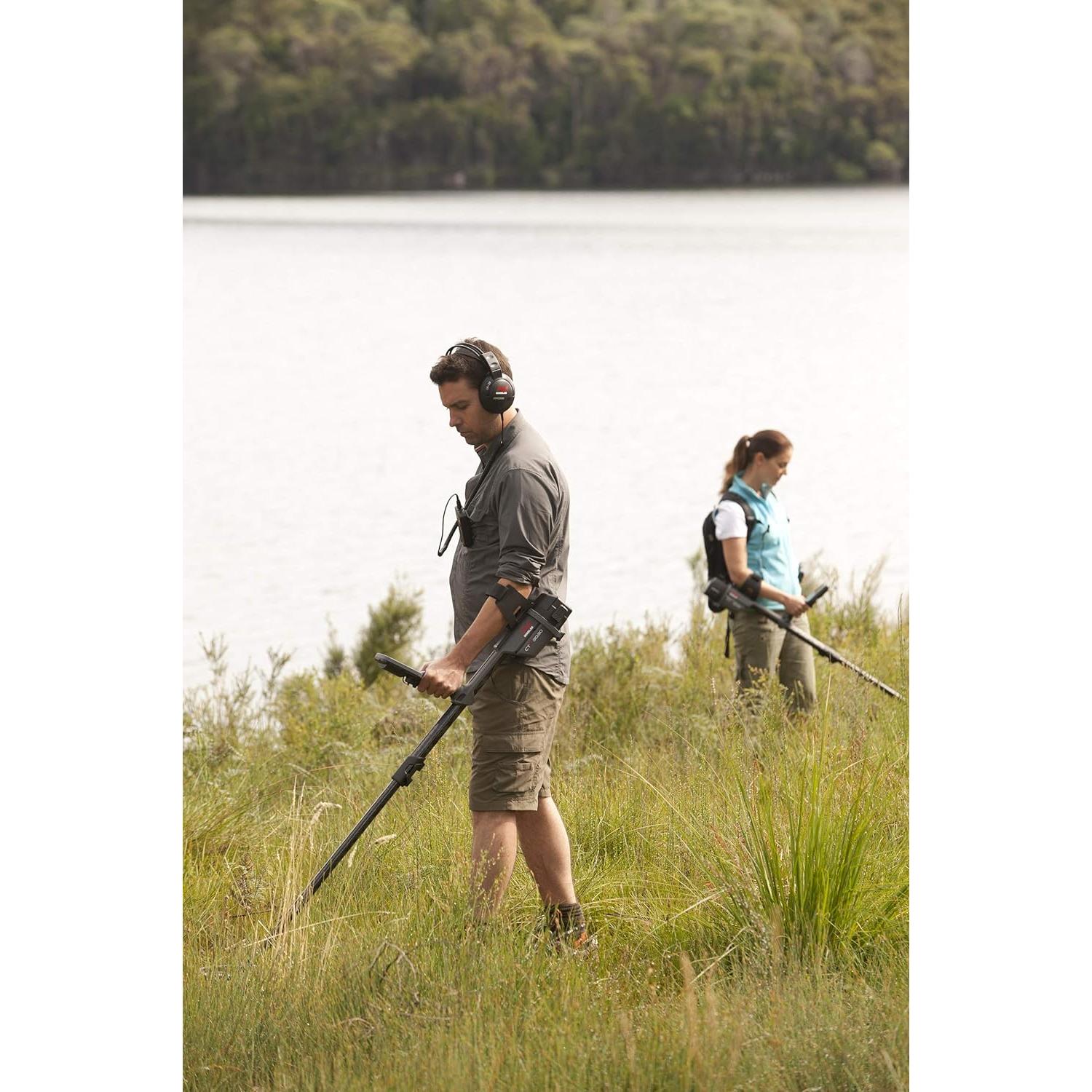 Detector de Metales Minelab CTX 3030 Impermeable 11"