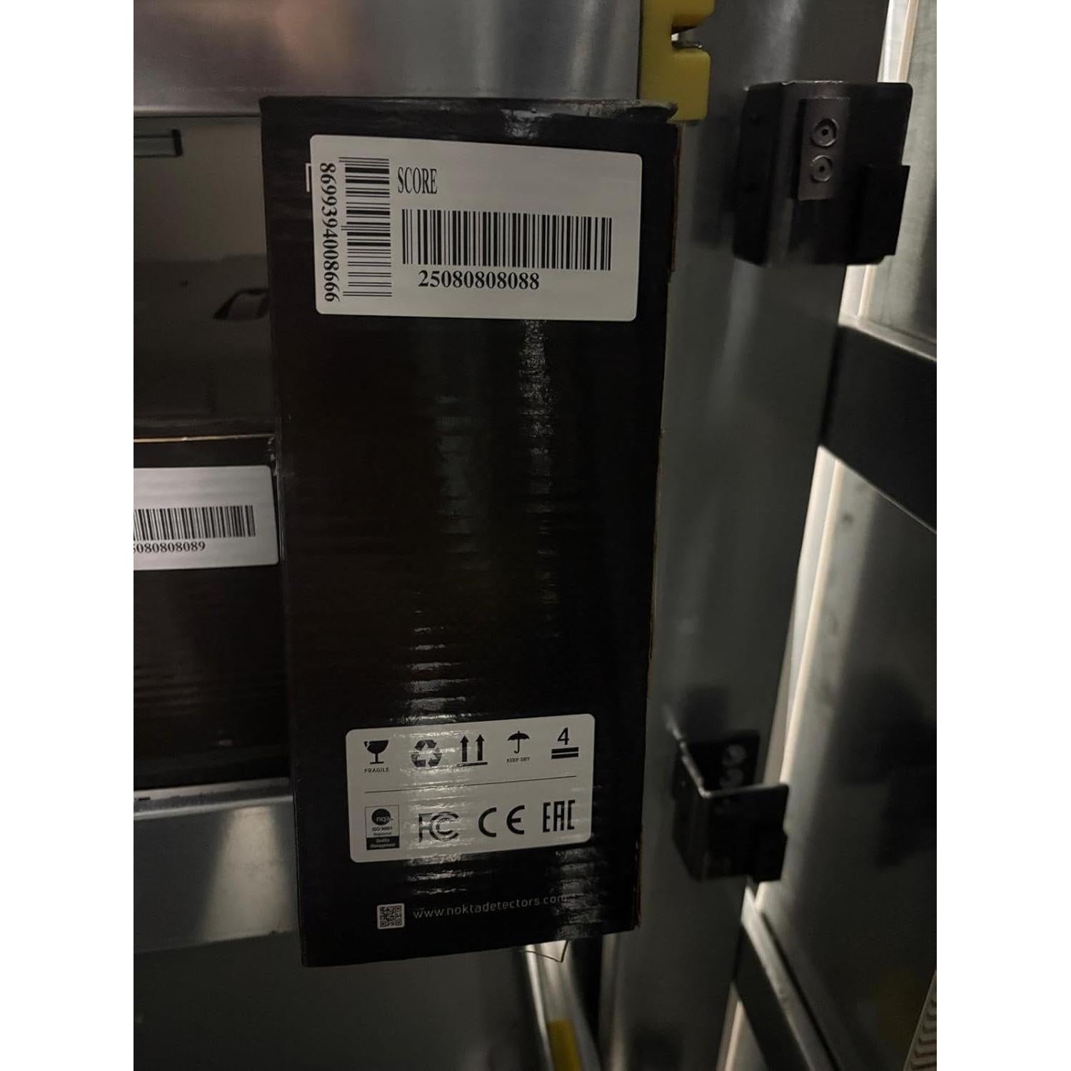 Detector de Metales Nokta Score IP68 Recargable 12" para Adultos