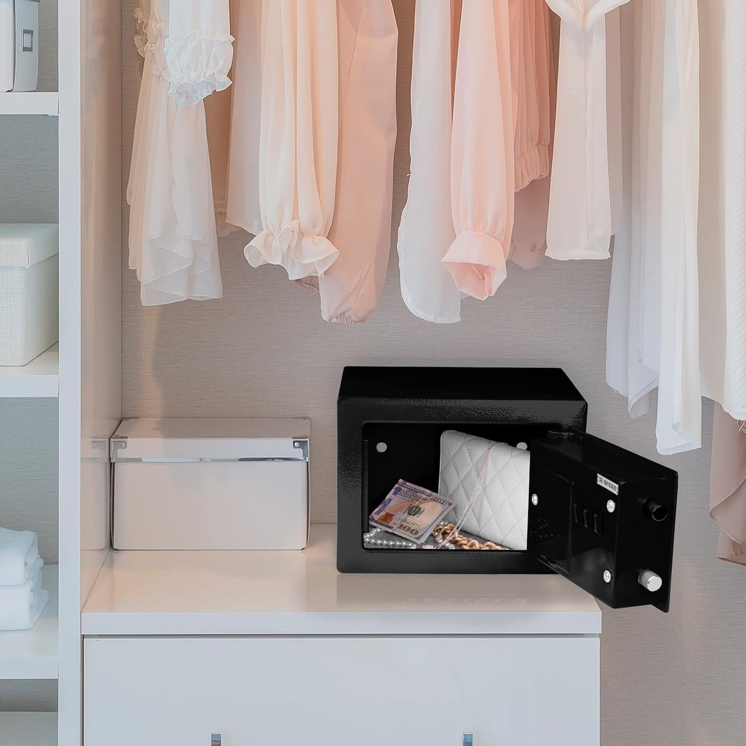 Caja Fuerte Digital Stalwart de Acero Compacta 22.86x17.14cm