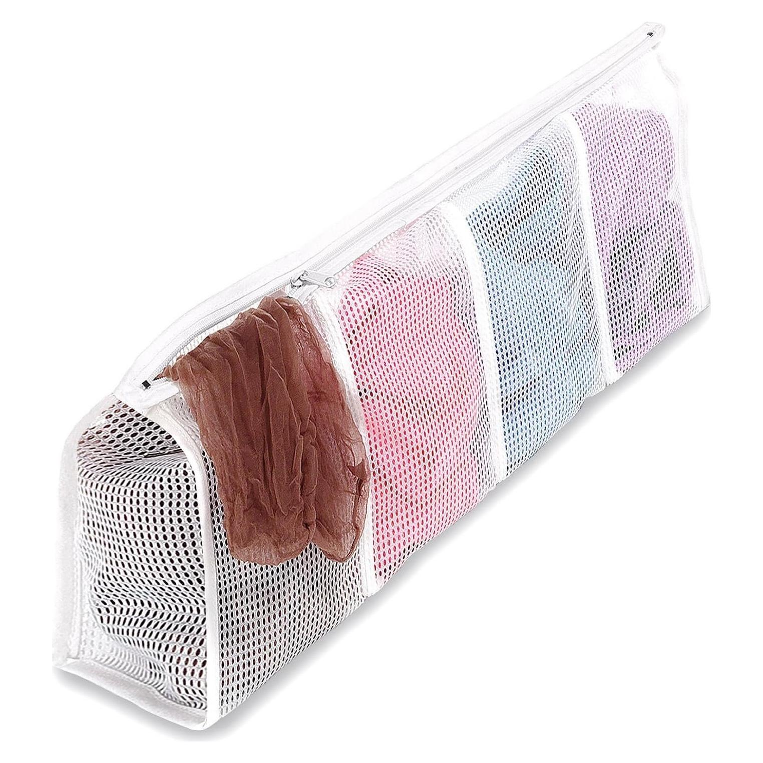Bolsa de Lavado de Medias Whitmor 6154-988 con 4 Compartimentos