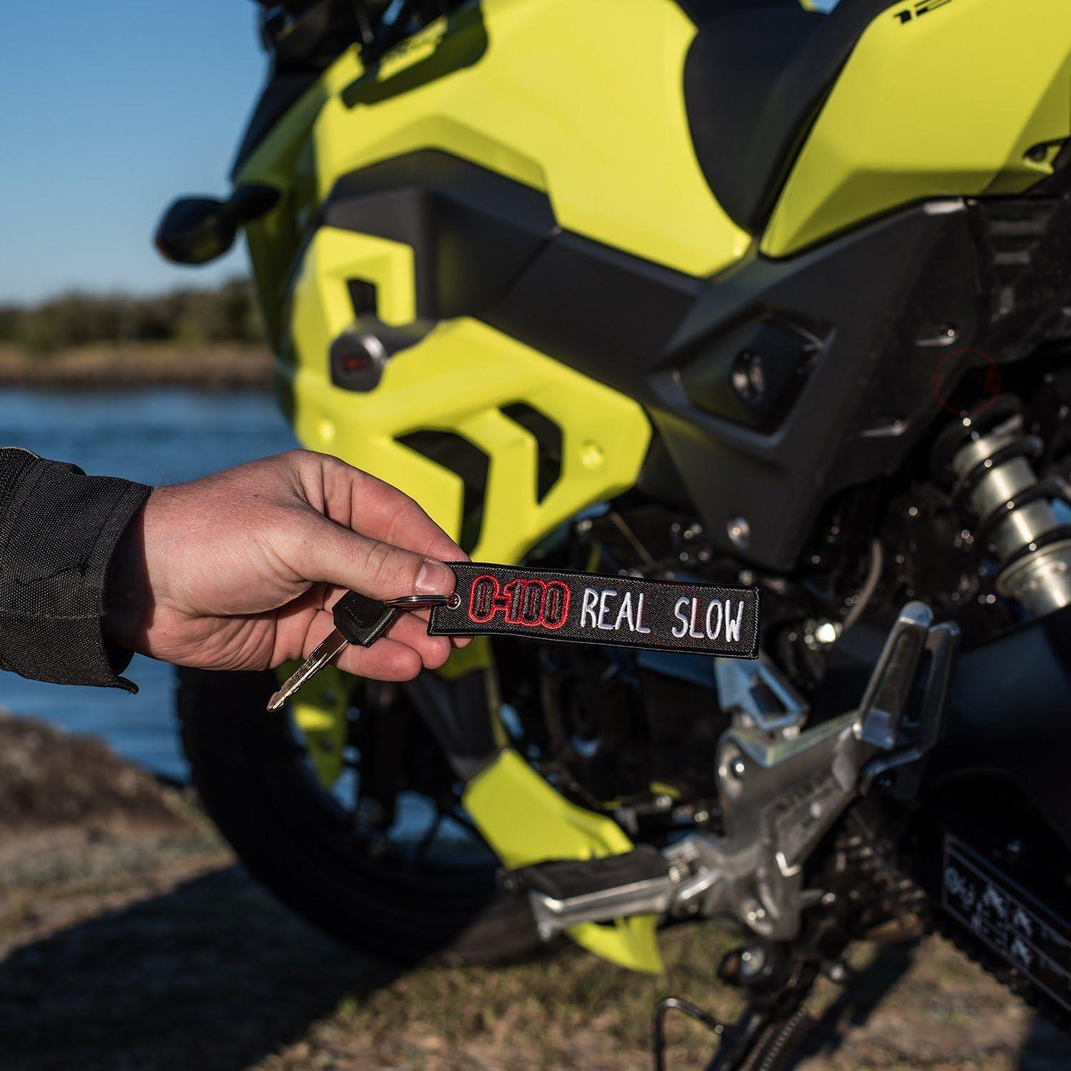 Llavero MotoLoot 0-100 Real Slow para Motocicletas y Coches
