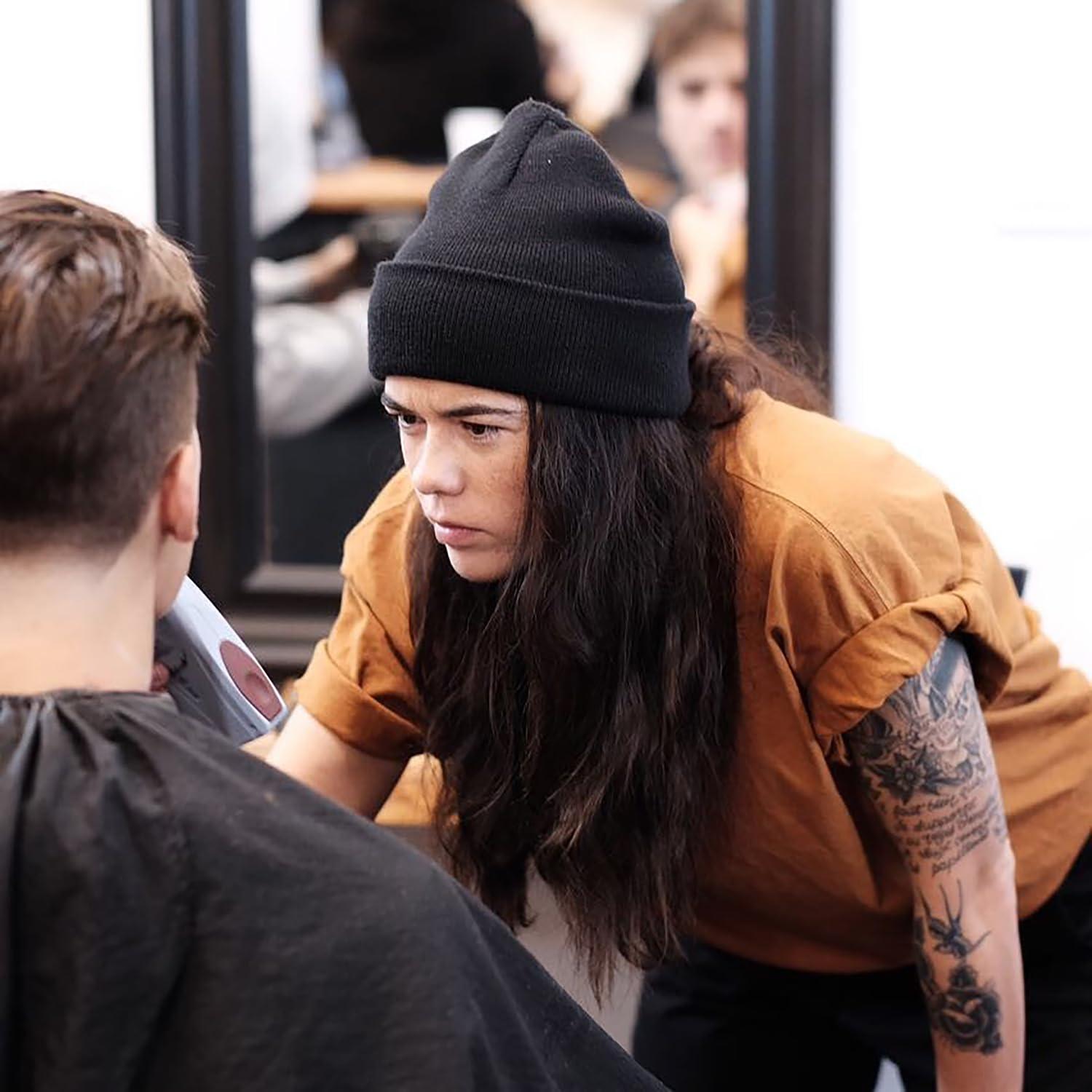 Afeitadora Inalámbrica Andis Pro Foil 17235 Titanio Gris