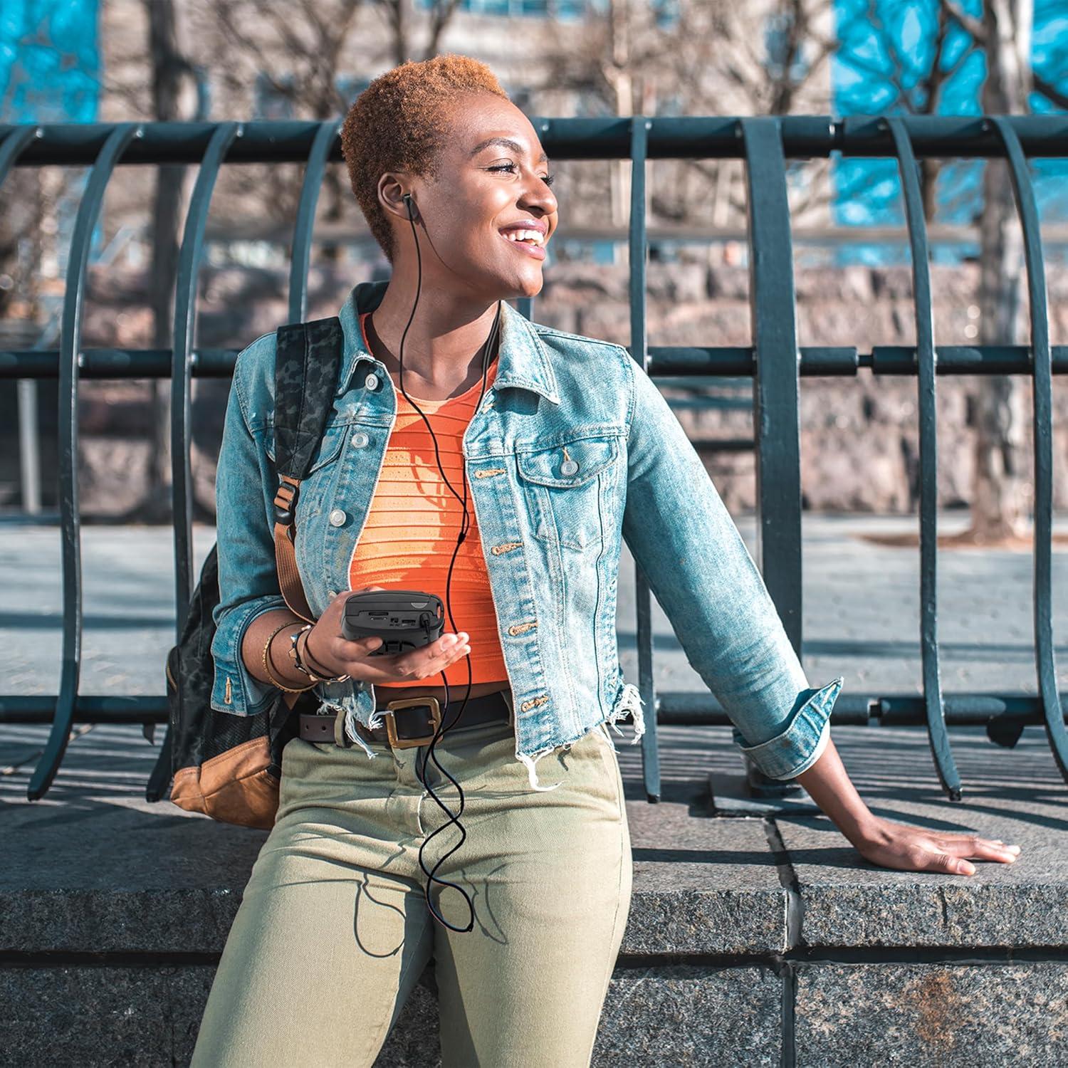 Reproductor de Casetes Portátil GPX CAS337B Rojo/Negro