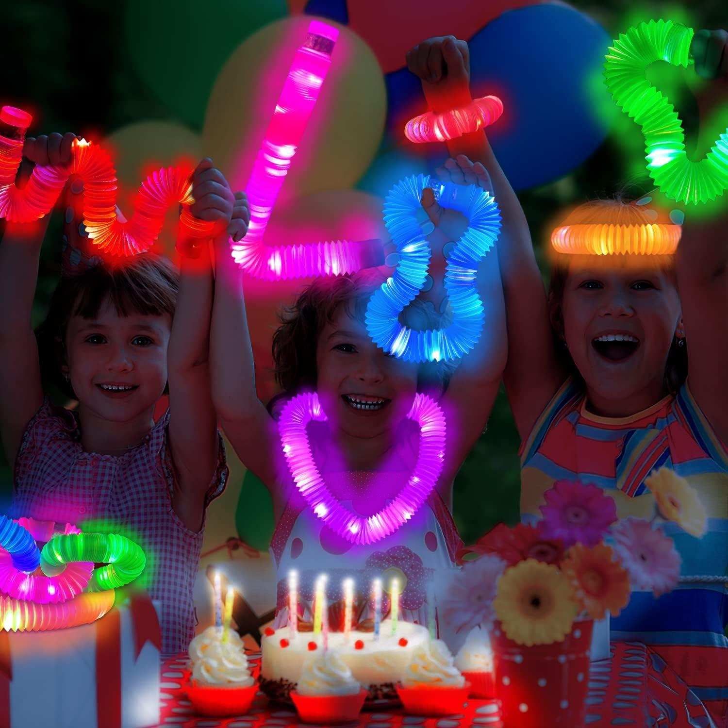 Juguetes de Palos Brillantes Halloween Kannove 6 PCS LED