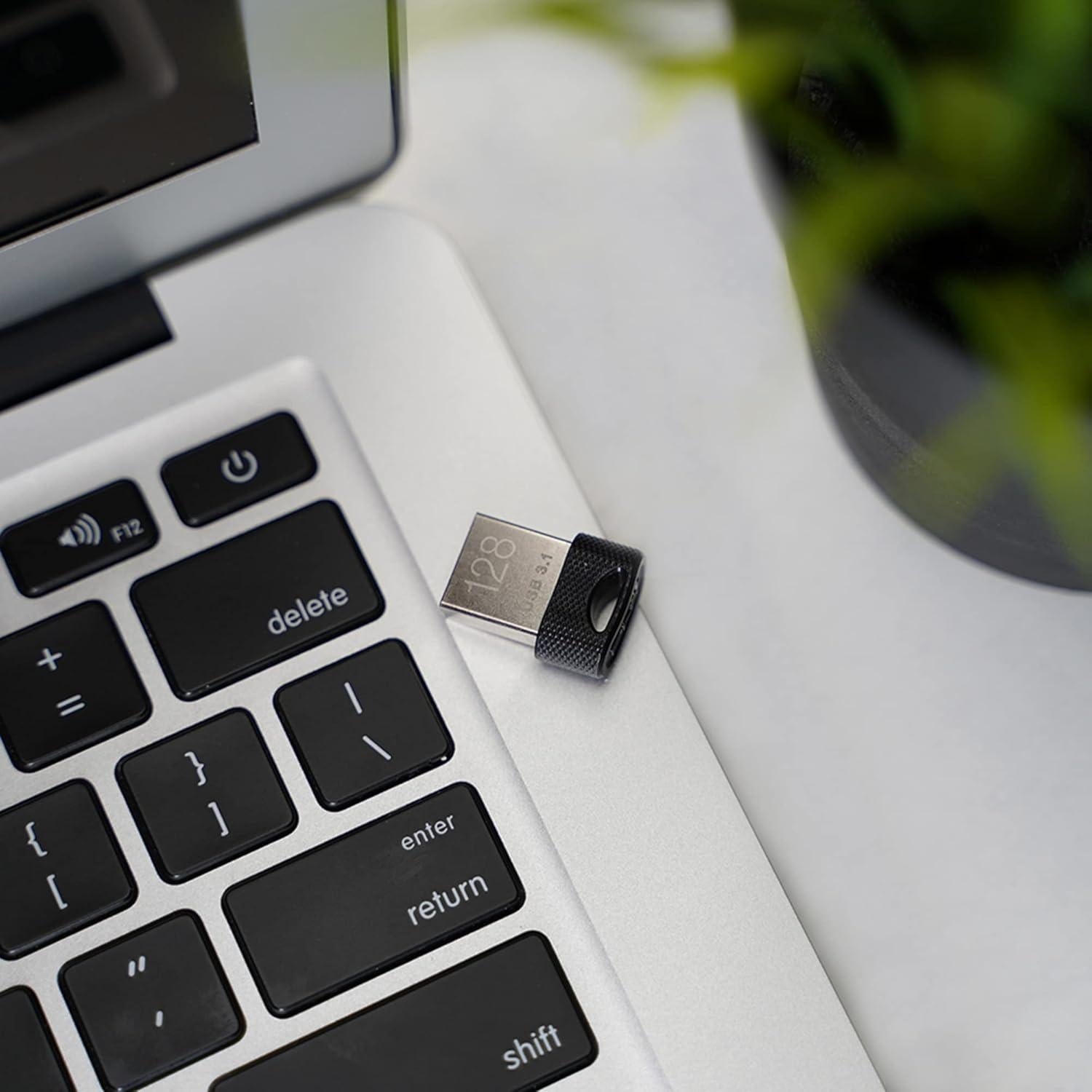 Unidad Flash PNY Elite-X Fit 128GB USB 3.1 200MB/s Plata