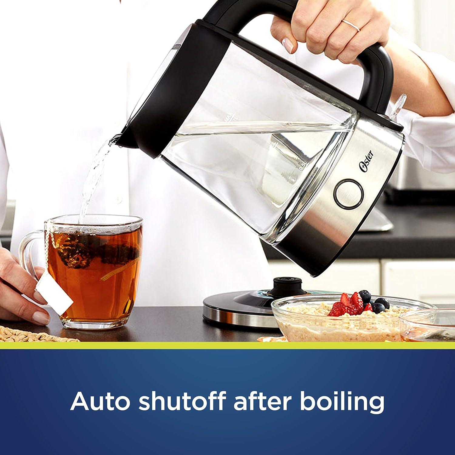 Hervidor de vidrio Oster 1.7L BVSTKT7098-000 con LED