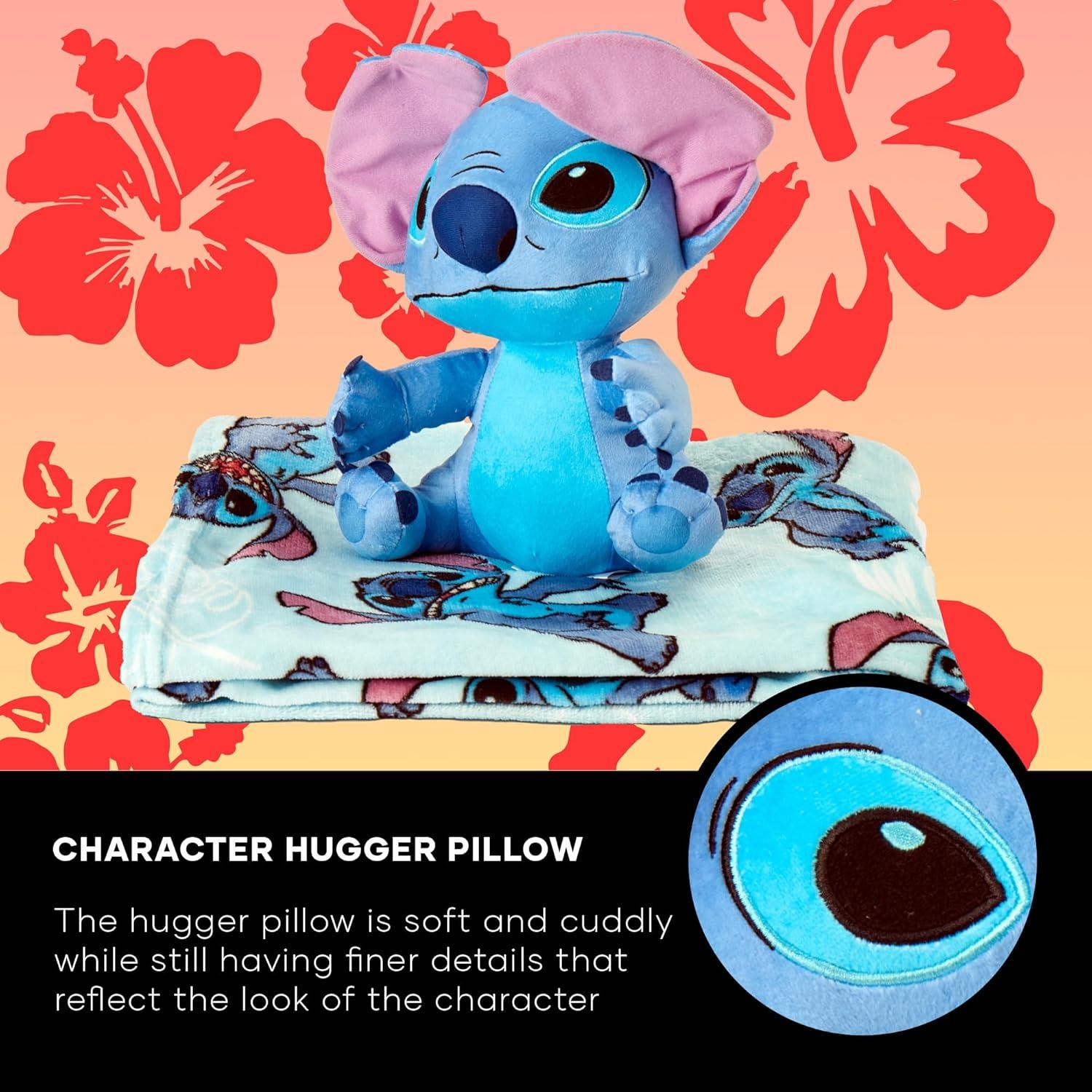 Conjunto Almohada Character Hugger y Manta Lilo & Stitch 101x127cm