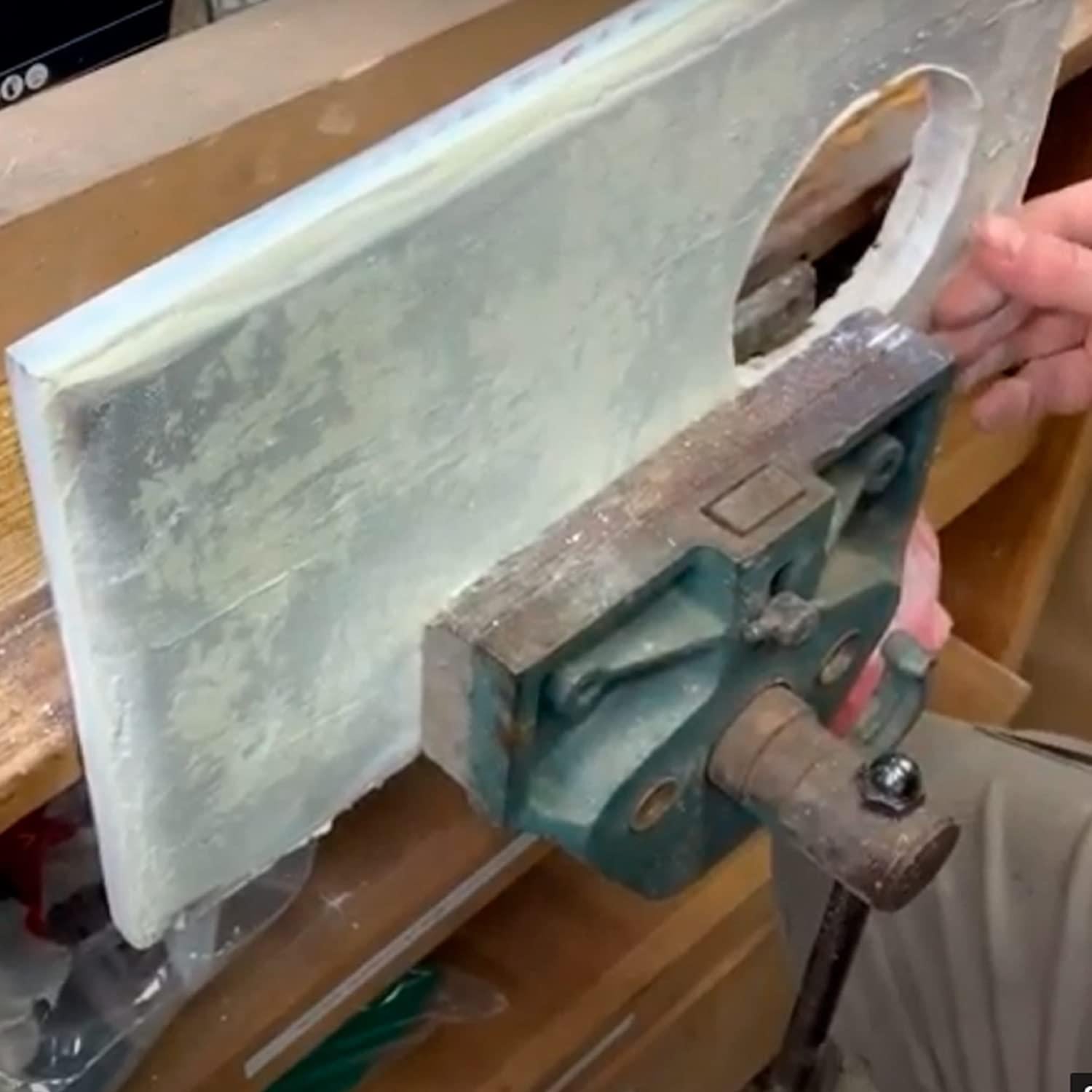 Compuesto de Nivelación de Poliéster TotalBoat 3.3kg