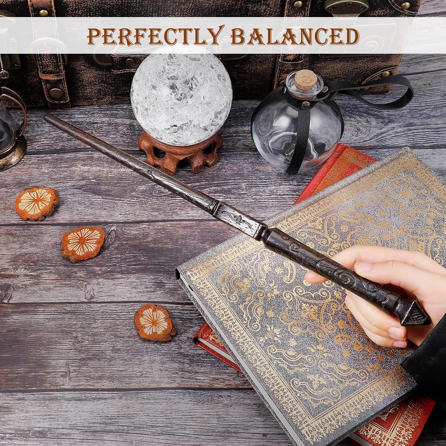 Varita Mágica de Madera CharmRegion Pirámide 36.8 cm