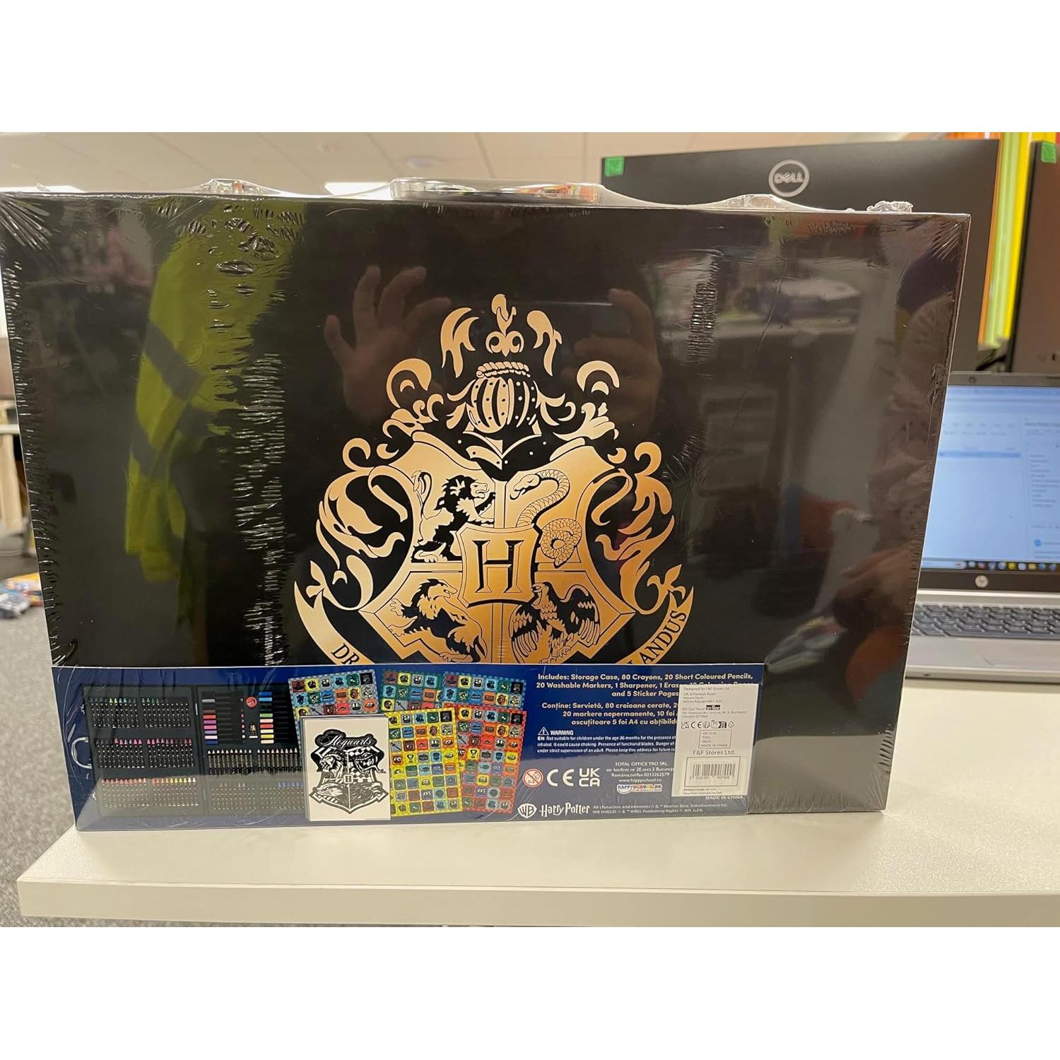 Harry Potter Colored Pencils 130pcs Art Supplies Drawing Kit School Supplies Painting Girls Drawing Pencils Art Kit Travel Case with Crayons Arts and Crafts for Kids 4-12 (Black)