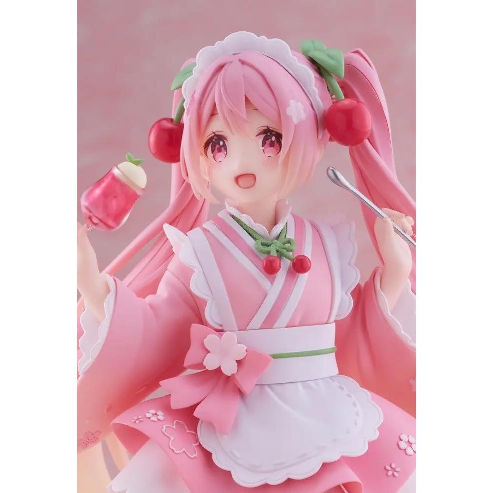 Figura Taito Sakura Miku Newley Written Café 12.7 cm