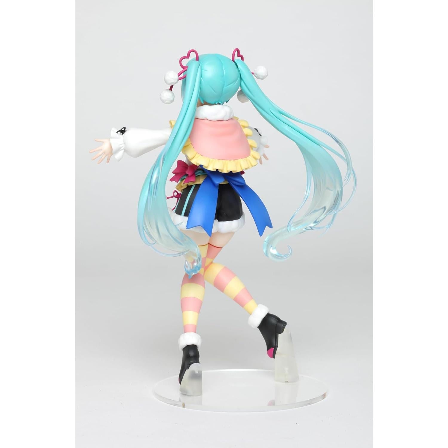 Figura Taito Hatsune Miku Invierno 12.7 cm Coleccionista