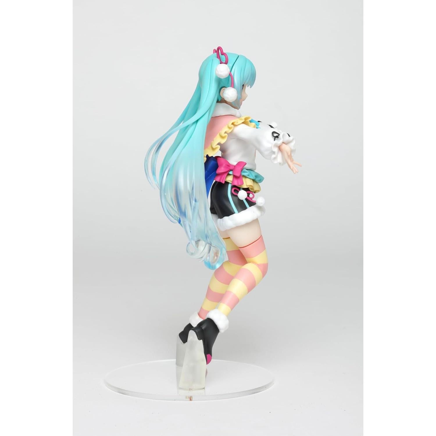Figura Taito Hatsune Miku Invierno 12.7 cm Coleccionista