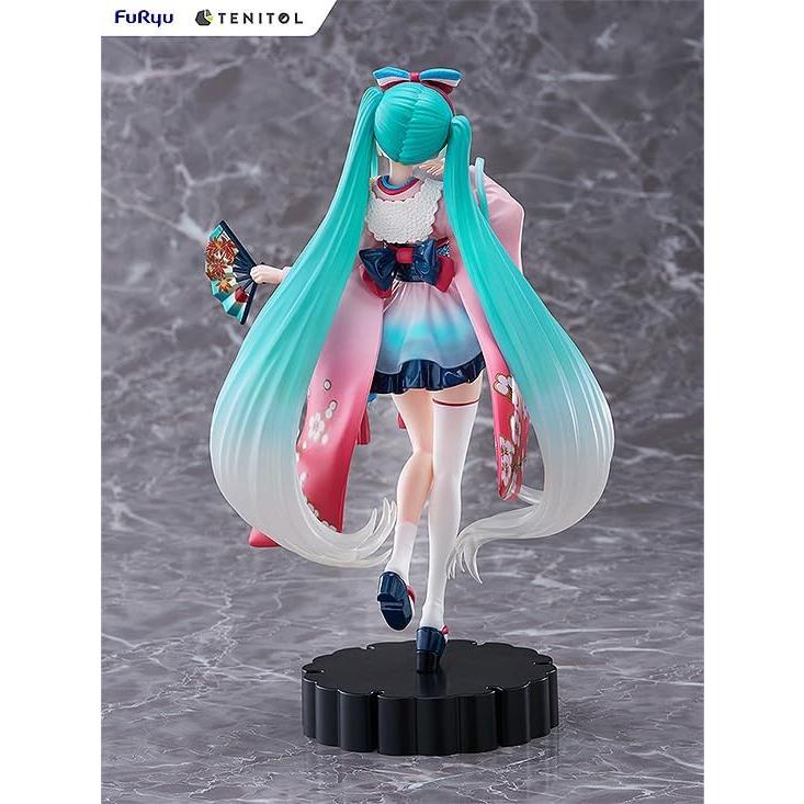 Figura Hatsune Miku Tenitol FURYU Kimono Rosa 27.94 cm