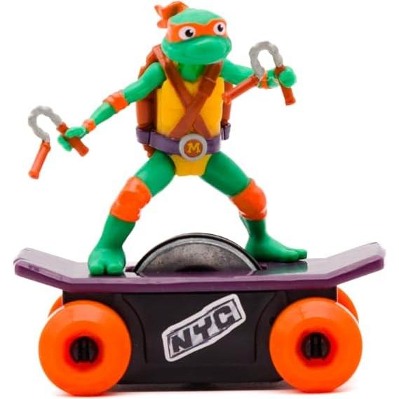 Juguete Patineta Tortugas Ninja Mikey con Rampa 5.7x7.6cm