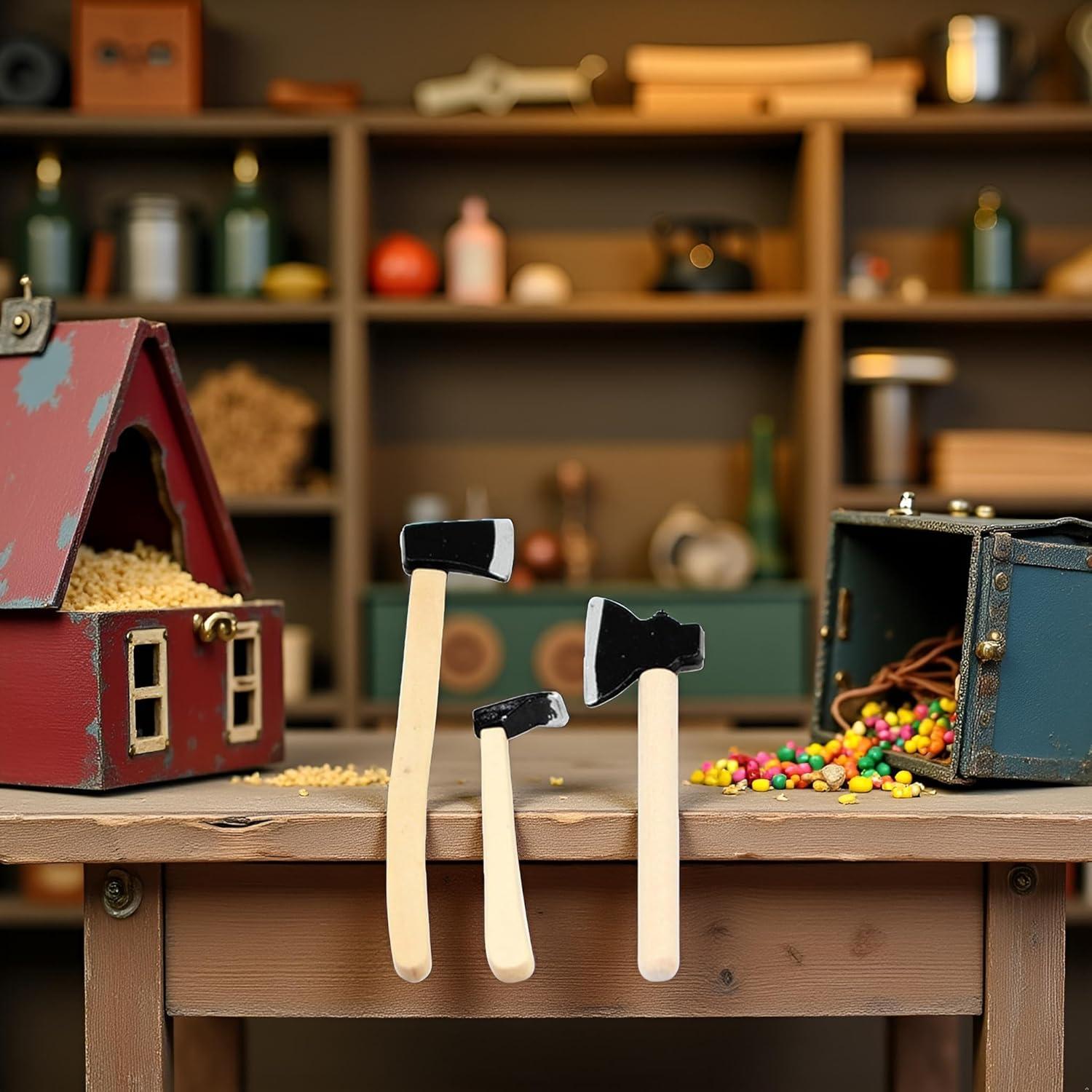 Set de 3 Hachas en Miniatura 1/12 Jizlan para Casa de Muñecas