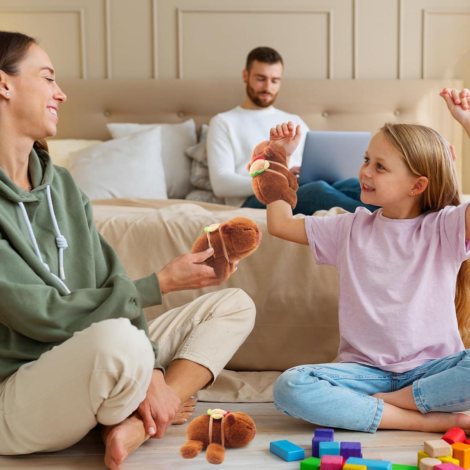 Pulseras de Golpe de Peluche Capibara TUSAUW - 2 Pcs