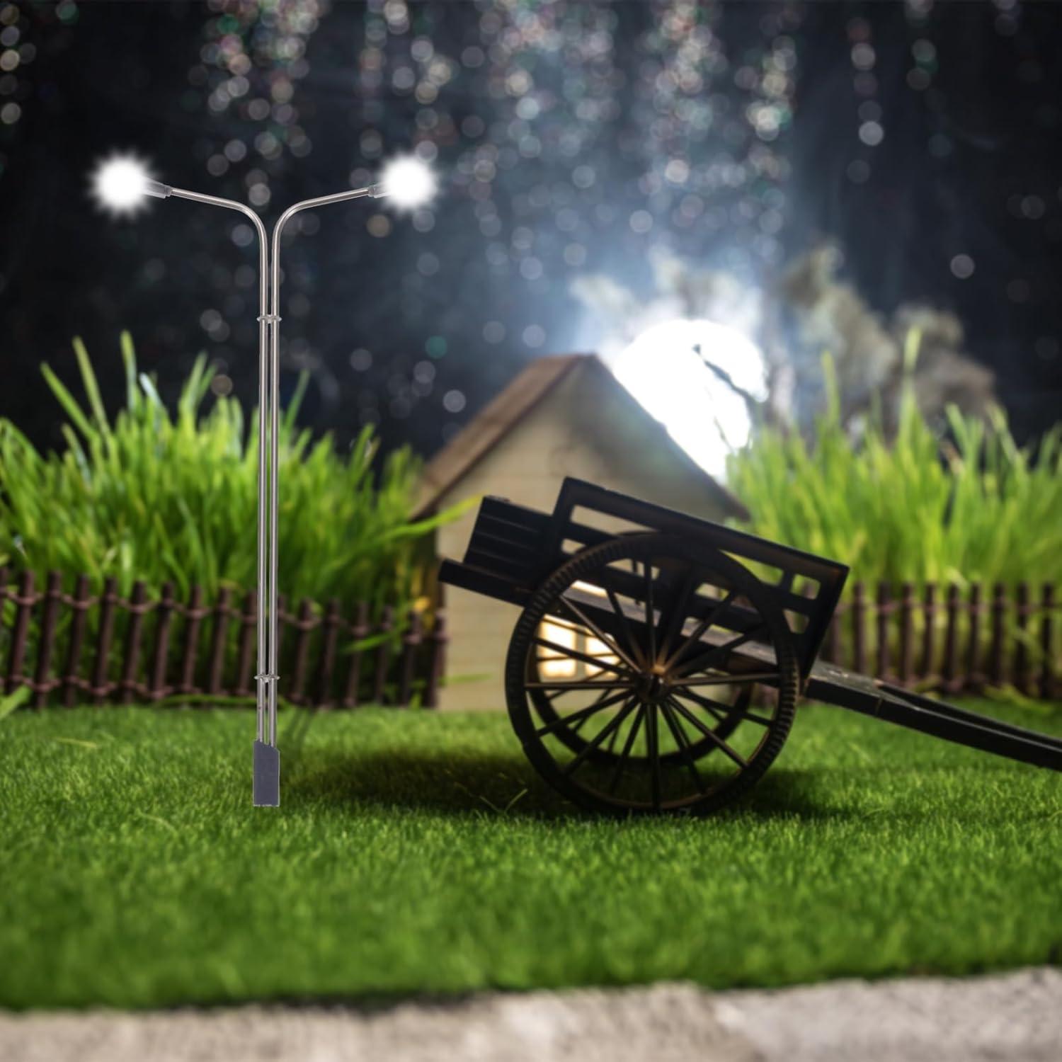 Lámpara de Poste LED MECCANIXITY 15cm 1/75 Escala Paquete de 4