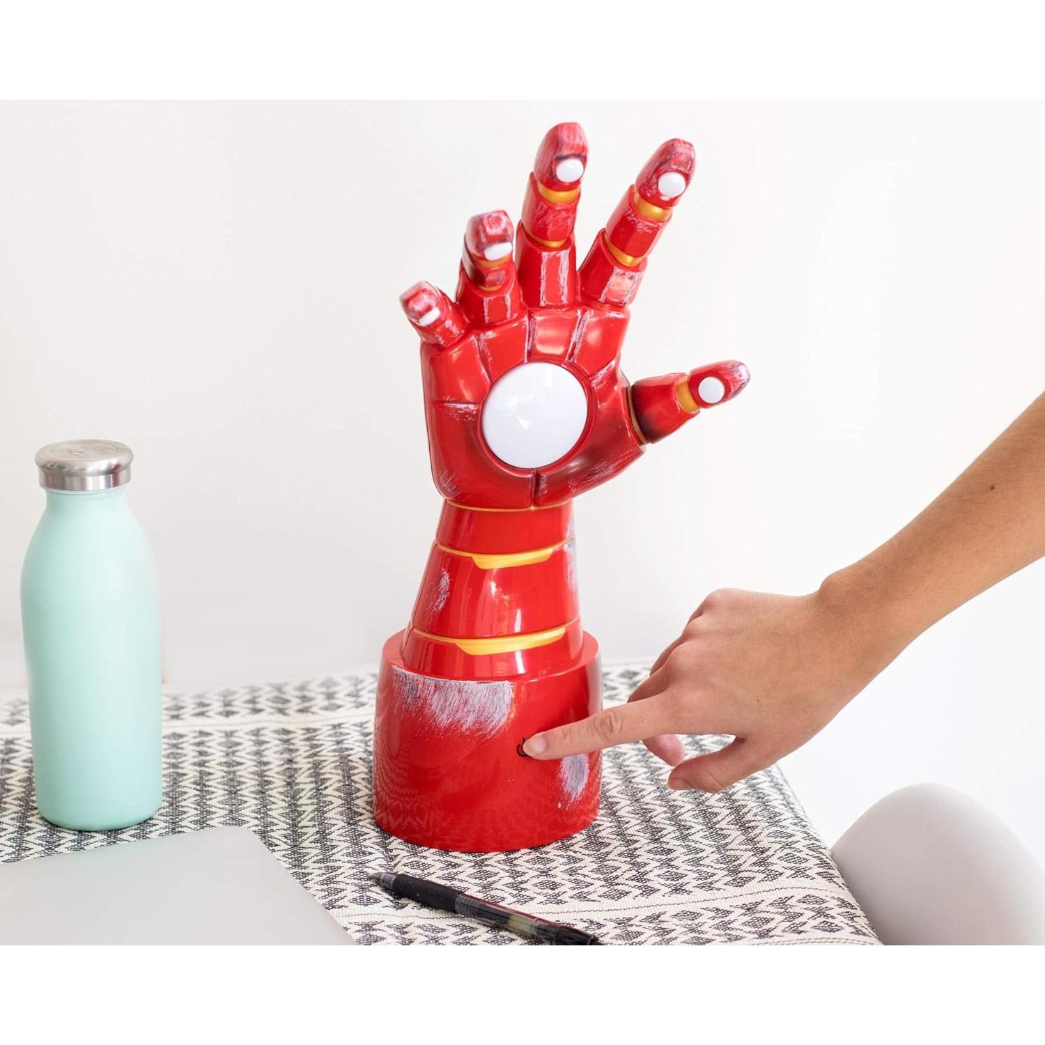 Lámpara de Escritorio LED Guantelete Iron Man Marvel 35.56cm
