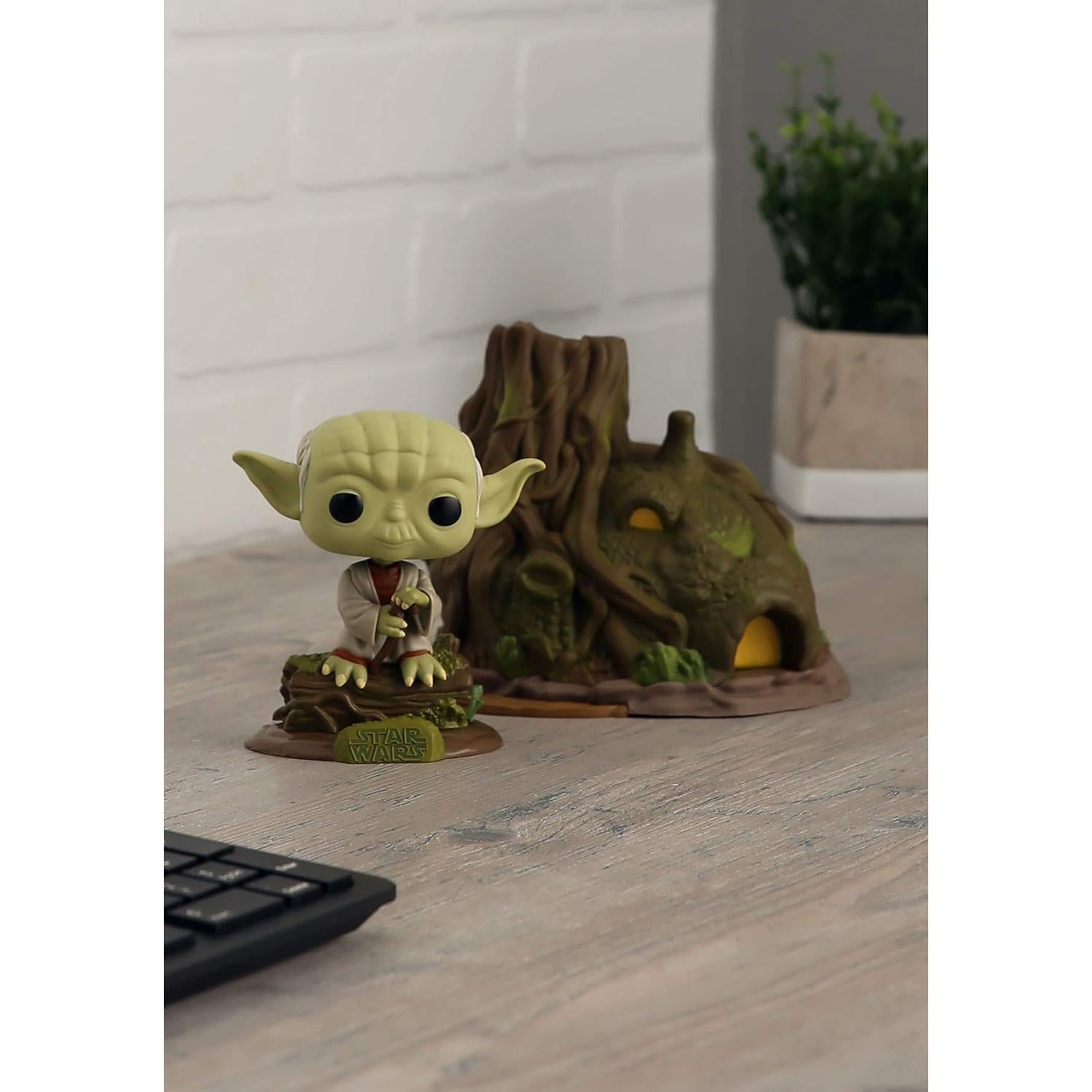 Funko Pop! Town Star Wars Cabaña de Yoda 12.7 cm