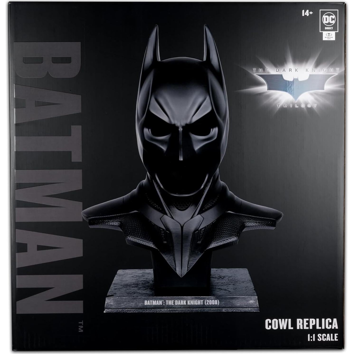 Réplika Cowl Batman The Dark Knight 2008 McFarlane Toys 53 cm