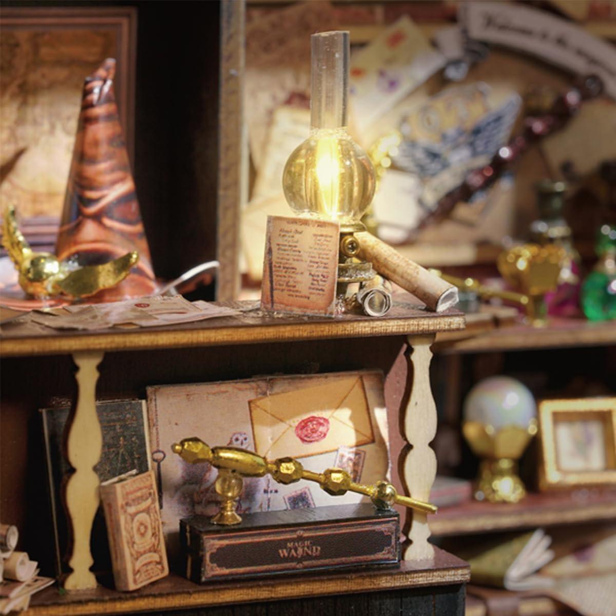 Kit Casa de Muñecas Miniatura MAGQOO DIY Madera 28.5x13.9x14.5cm