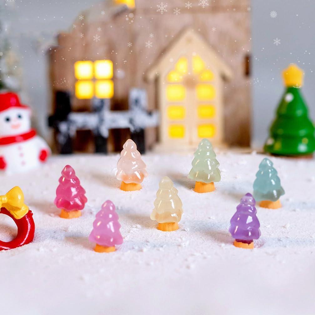 32 Mini Árboles de Navidad Luminiscentes JECOMPRIS Resina