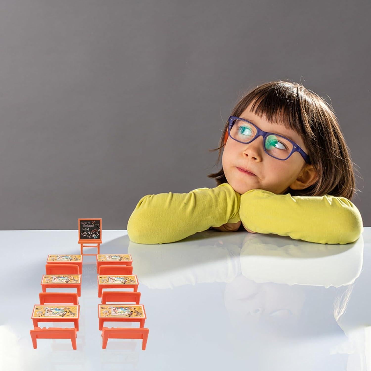 Juego de Muebles de Aula Miniatura NUOBESTY 13 Piezas