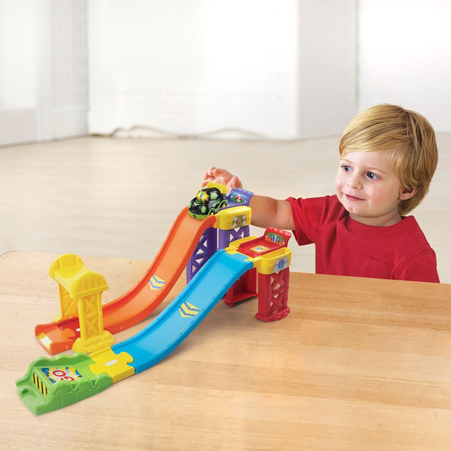 VTech Go! Go! Ruedas Inteligentes 3-en-1 Circuito Interactivo