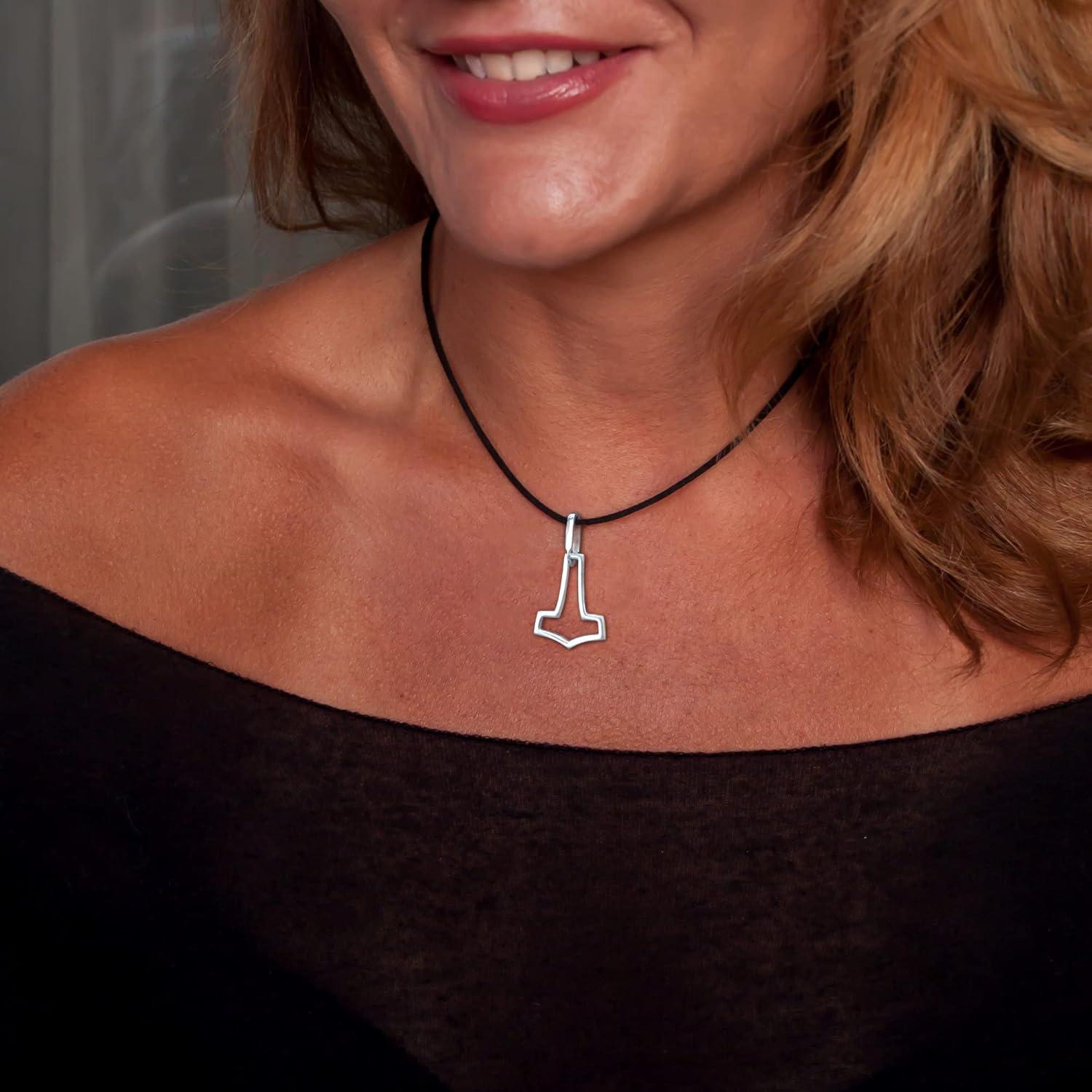 Collar Martillo de Thor Mjolnir Plata Esterlina 925 Unisex