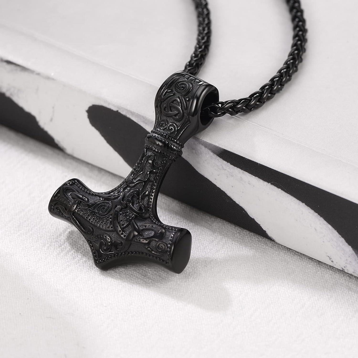 Collar Colgante U7 Martillo de Thor Acero Inoxidable 55.88 cm