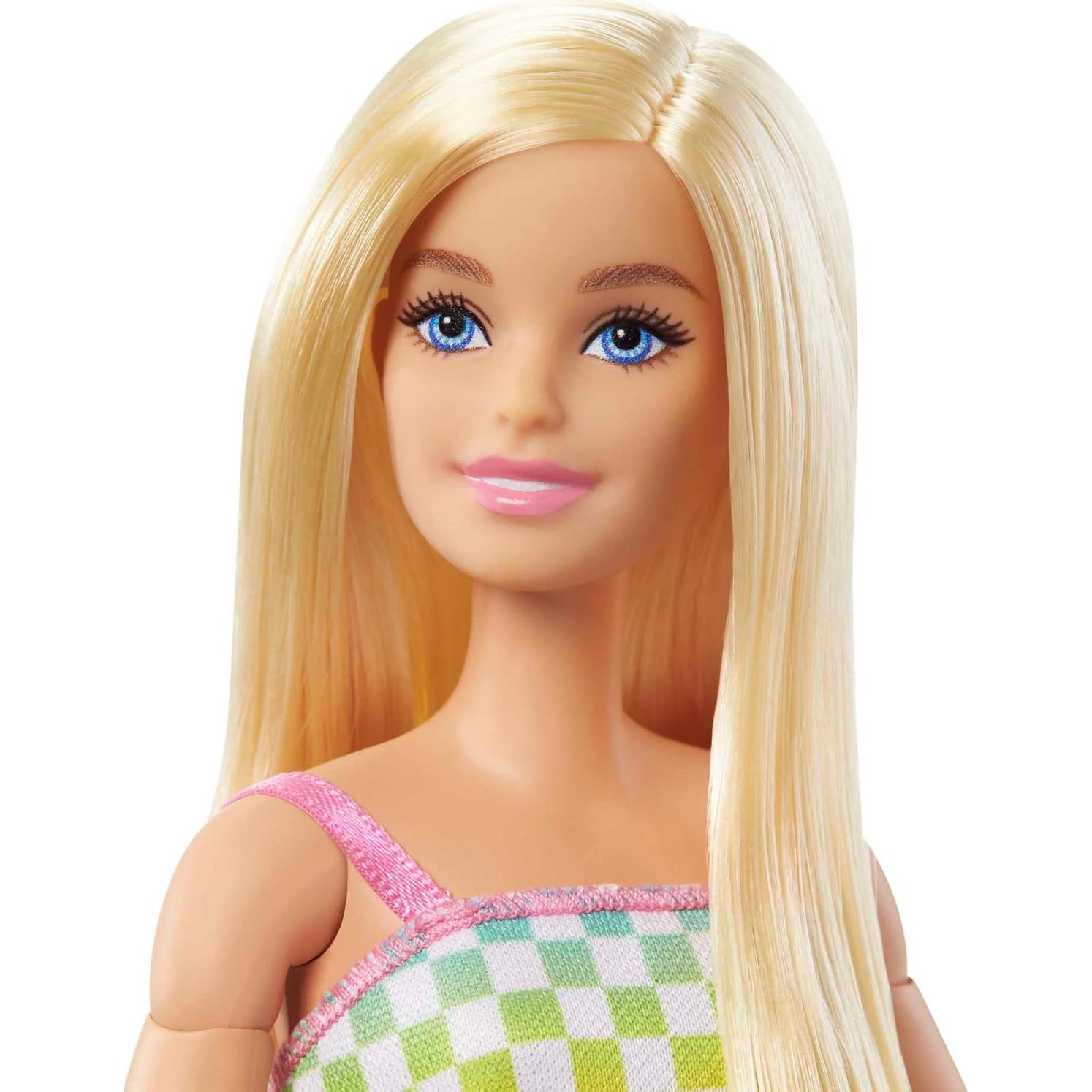 Muñeca Barbie Fashionistas #194 con silla de ruedas y rampa