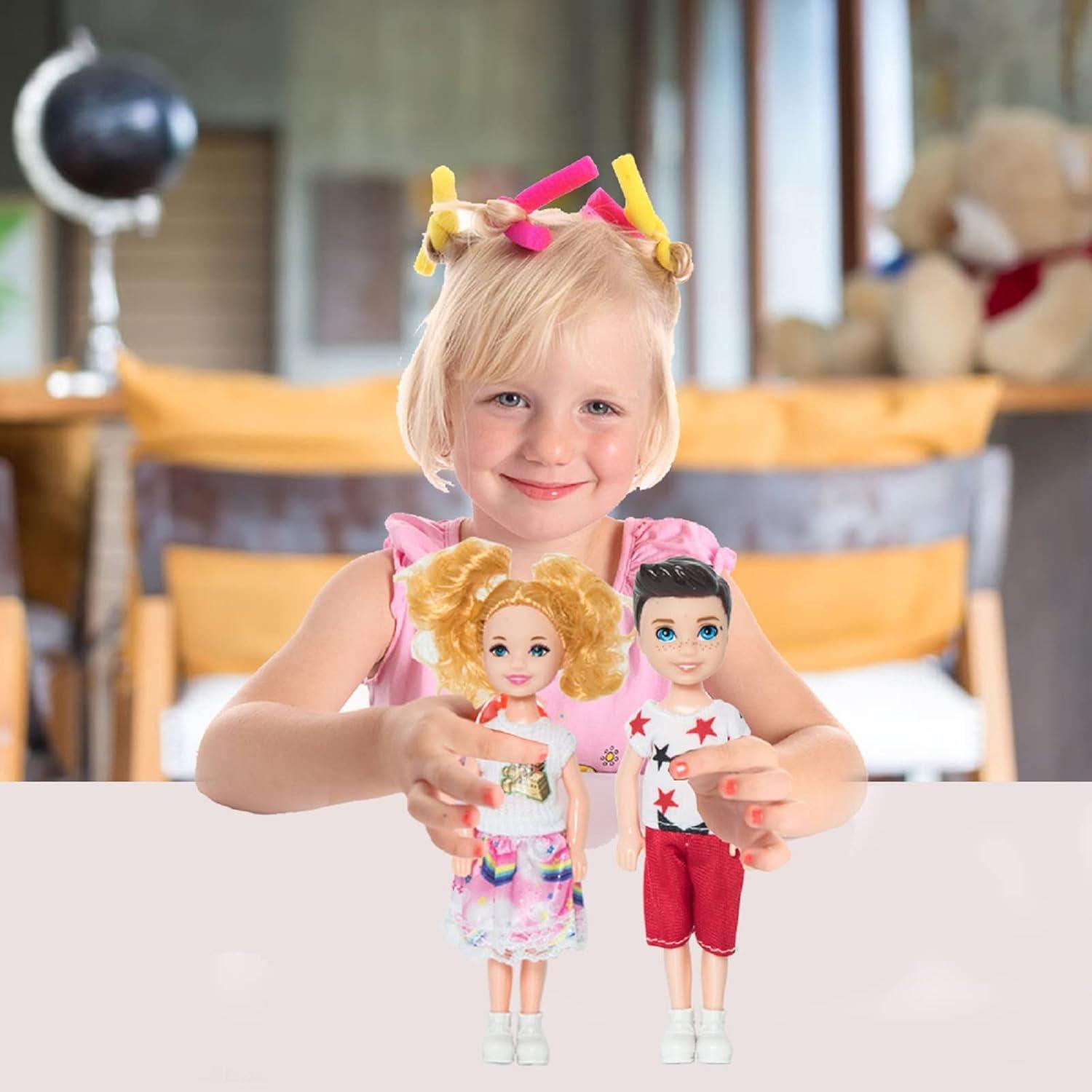 Conjunto 10 Muñecas Mini ONEST 12.7 cm con Ropa y Accesorios