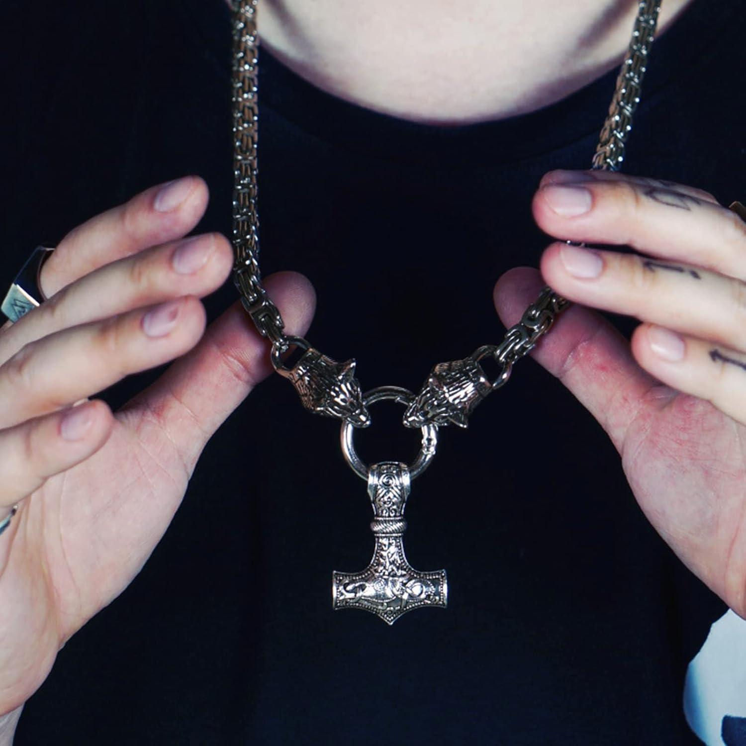 Collar Vikingo de Acero Inoxidable Thor Mjolnir con Lobo 60.96 cm