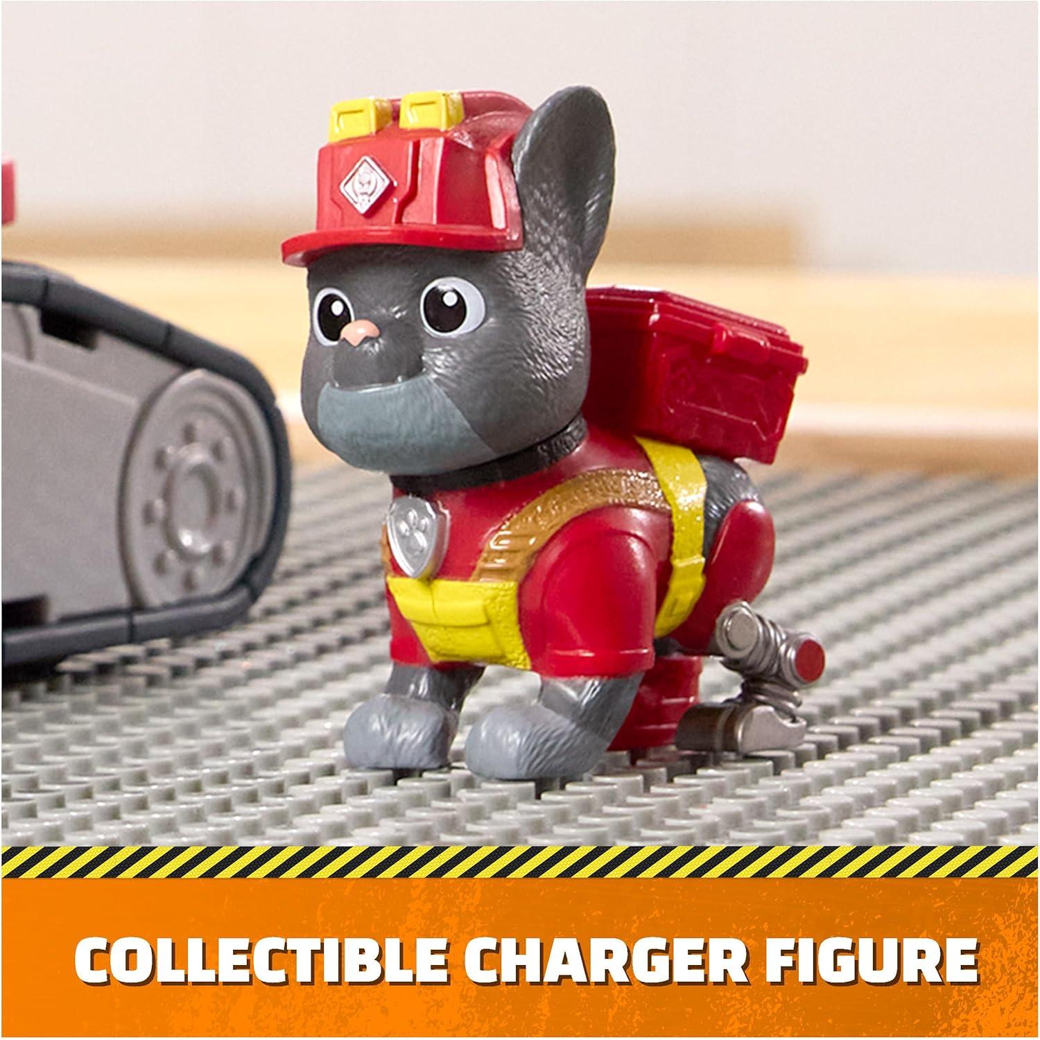 Grúa Mega Poder Charger Spin Master con Figura y Herramientas